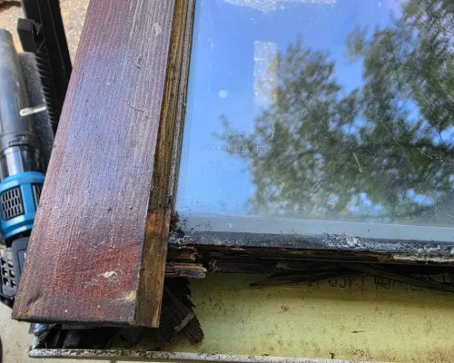 Wooden window sash repair and restoration in Highland Park IL